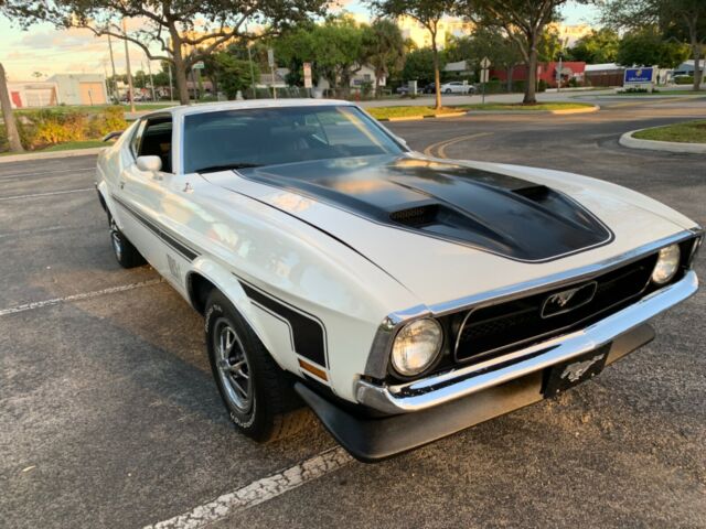 Ford Mustang 1971 image number 29