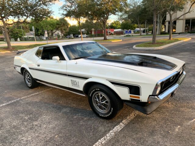 Ford Mustang 1971 image number 7