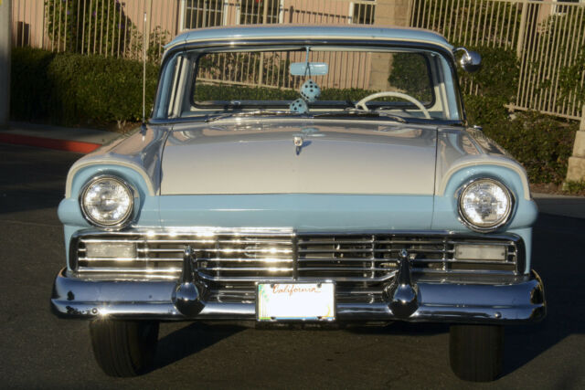 Ford Ranchero 1957 image number 2