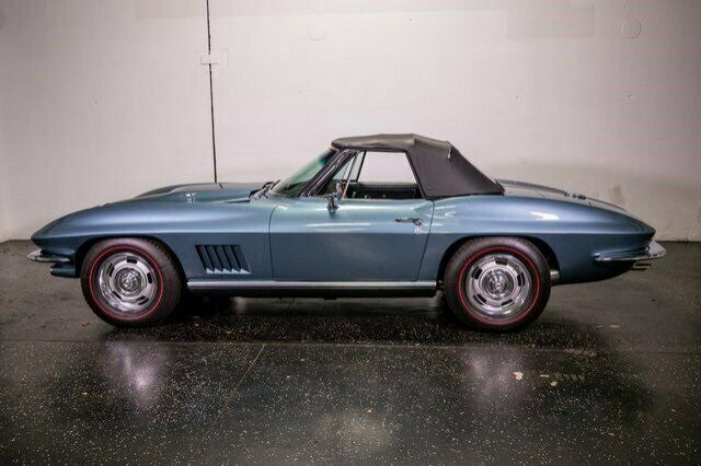 Chevrolet Corvette 1967 image number 24