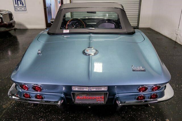 Chevrolet Corvette 1967 image number 27