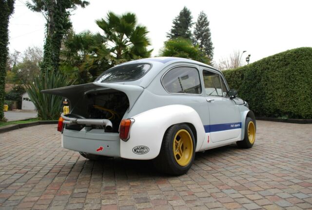 Fiat Abarth 1968 image number 11