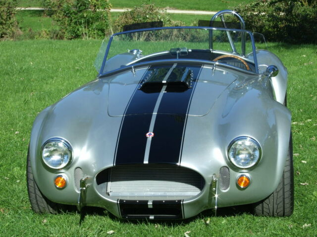 Shelby Cobra 1965 image number 14