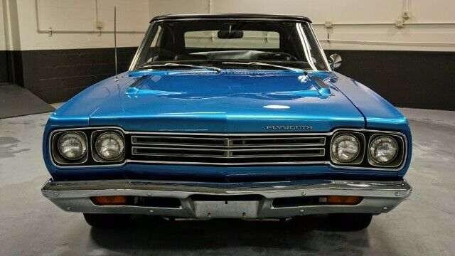 Plymouth Road Runner 1969 image number 19