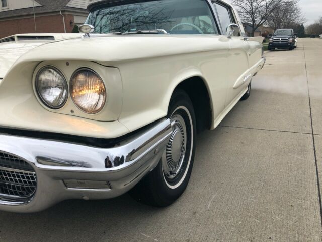 Ford Thunderbird 1960 image number 7