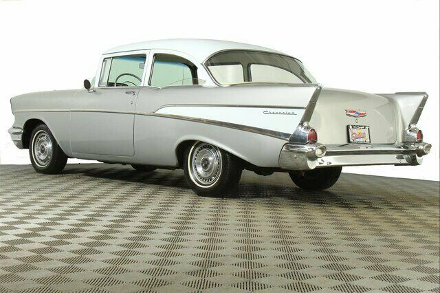 Chevrolet Bel Air/150/210 1957 image number 10