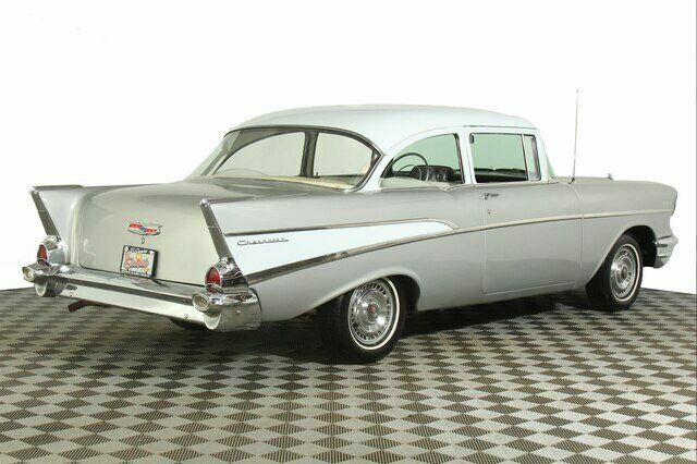 Chevrolet Bel Air/150/210 1957 image number 6