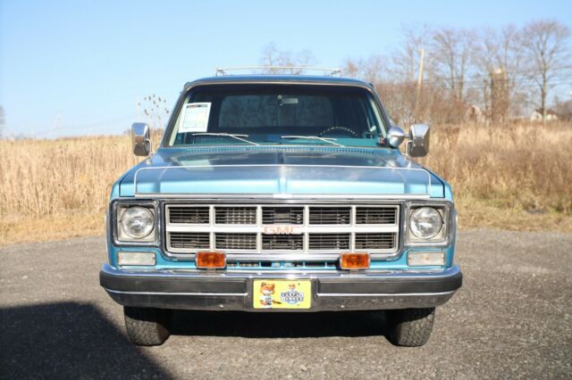 GMC Suburban 1978 image number 29