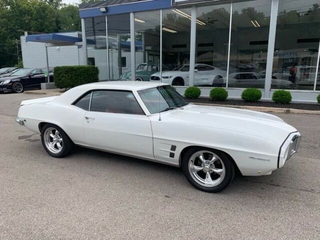 Pontiac Firebird 1969 image number 1