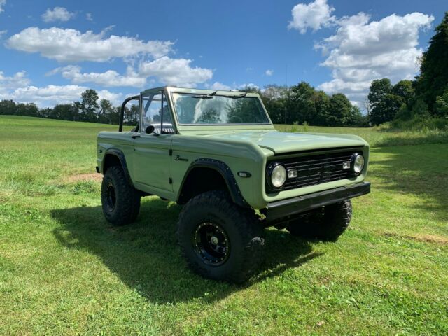 Ford Bronco 1970 image number 0