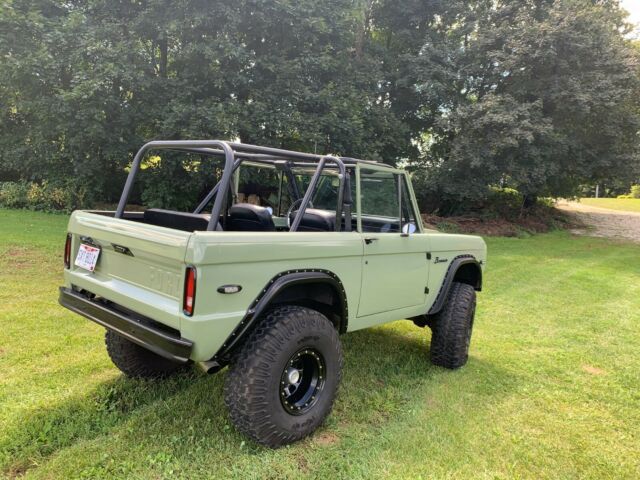 Ford Bronco 1970 image number 20