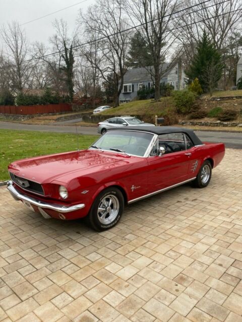 Ford Mustang 1966 image number 0