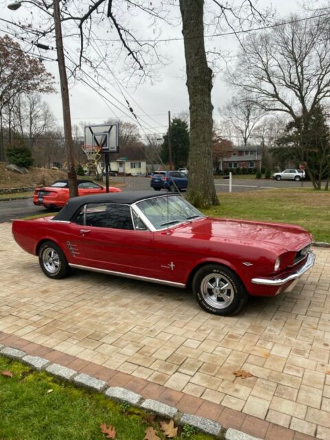 Ford Mustang 1966 image number 26