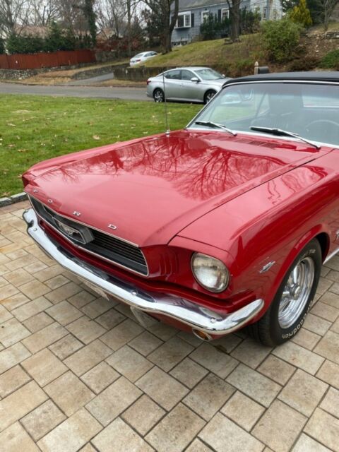 Ford Mustang 1966 image number 29