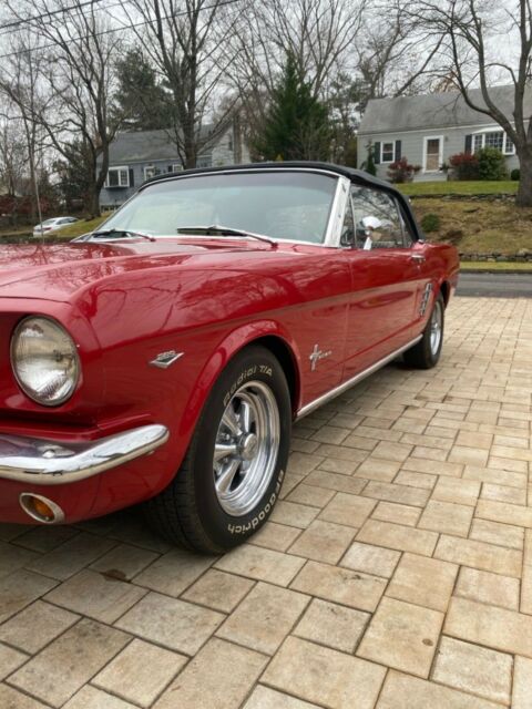 Ford Mustang 1966 image number 30