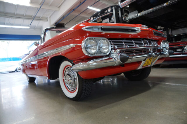 Chevrolet Impala 348 3X2 BBL V8 Convertible 1959 image number 6