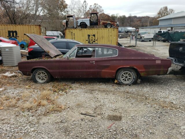 Dodge Charger 1967 image number 16