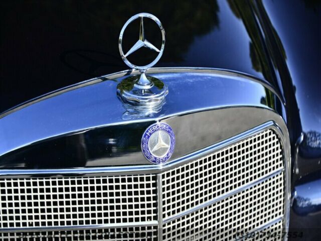 Mercedes-Benz 200-Series 1966 image number 27