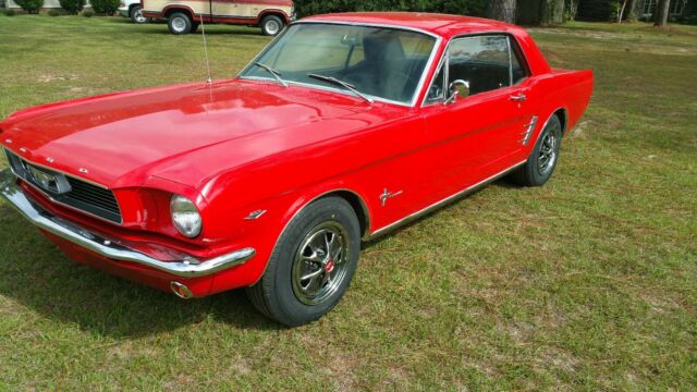 Ford Mustang 1966 image number 14