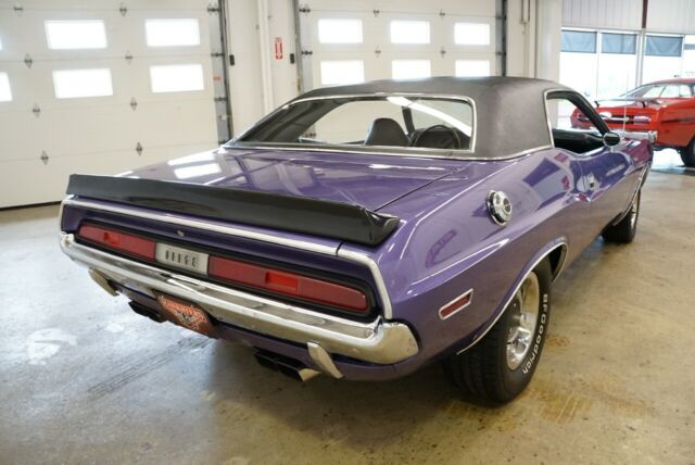 Dodge Challenger 1970 image number 17