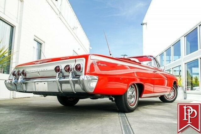 Chevrolet Impala 1962 image number 1