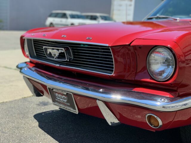 Ford Mustang 1966 image number 18