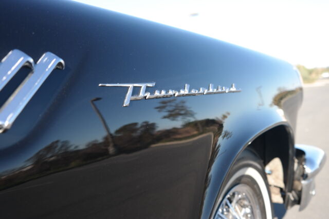 Ford Thunderbird 1957 image number 16