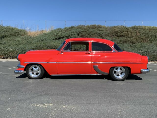 Chevrolet Bel Air/150/210 1954 image number 25