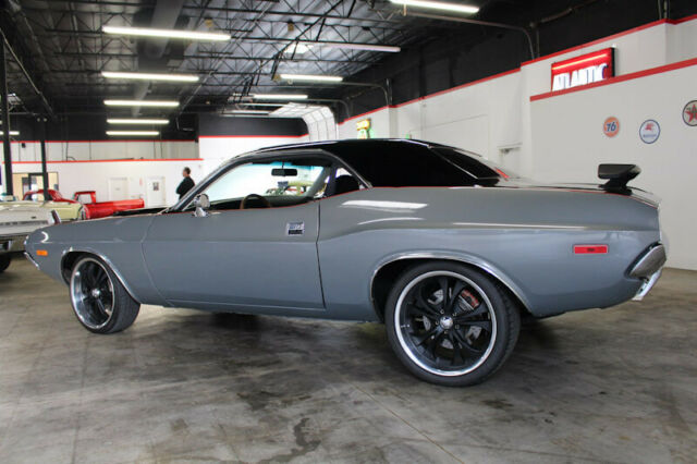 Dodge Challenger 1973 image number 12