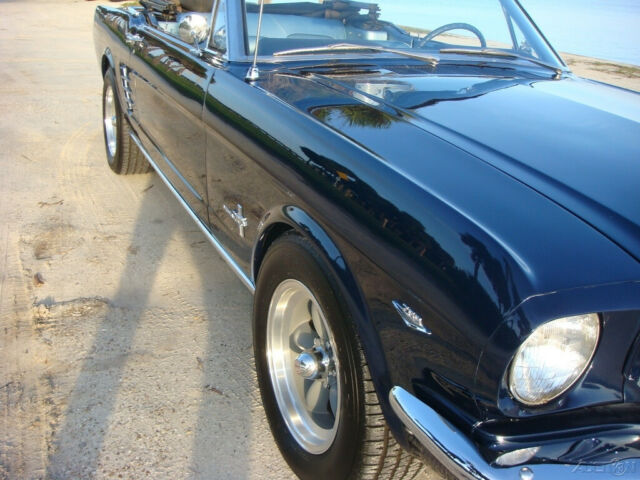 Ford Mustang 1966 image number 8