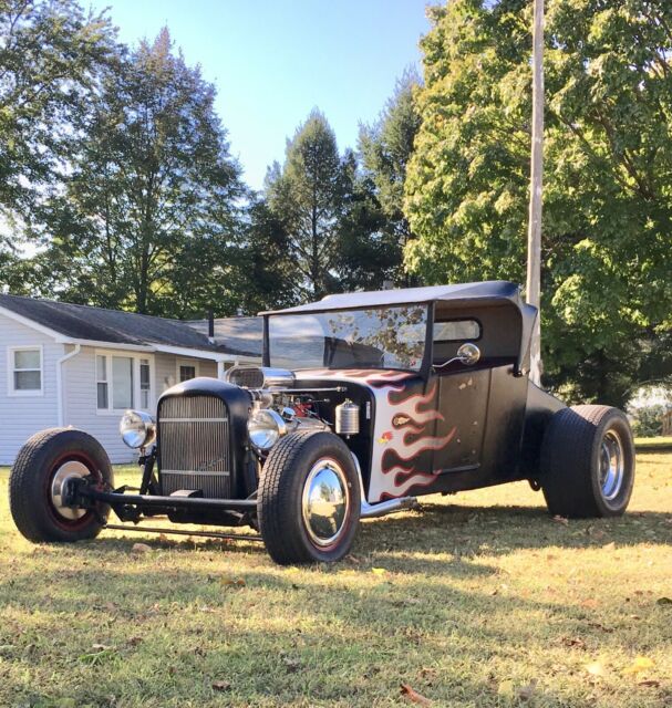 Ford Model T 1927 image number 0