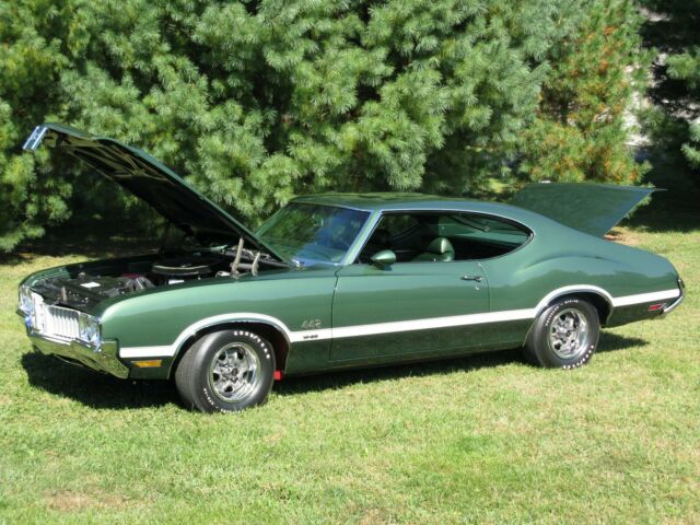 Oldsmobile 442 1970 image number 0