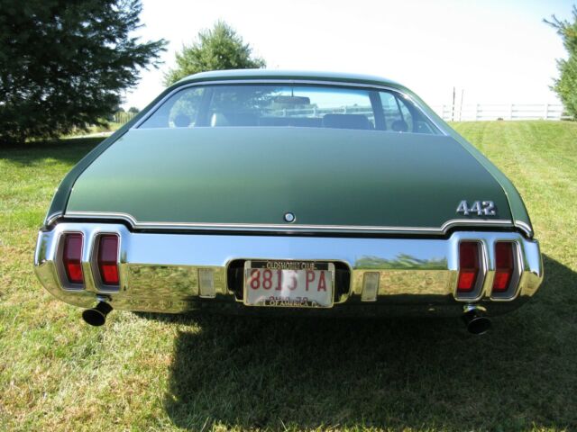 Oldsmobile 442 1970 image number 3