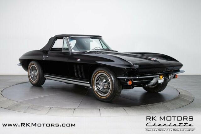 Chevrolet Corvette 1965 image number 12