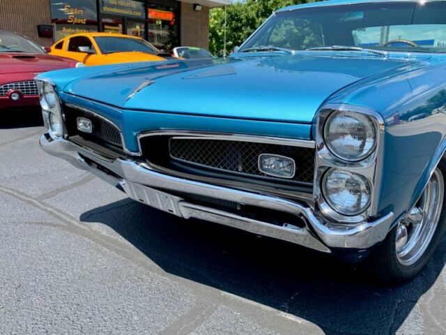 Pontiac Le Mans 1967 image number 29