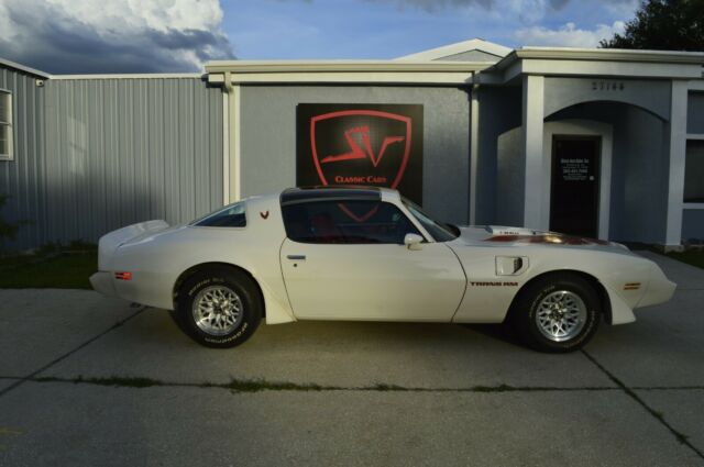 Pontiac Firebird 1979 image number 27