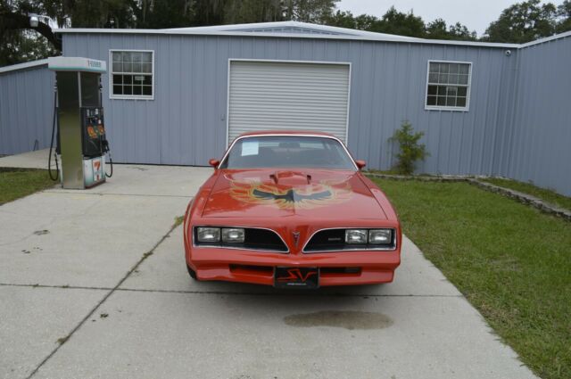 Pontiac Firebird 1978 image number 0