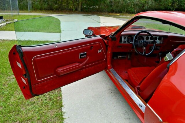 Pontiac Firebird 1978 image number 38