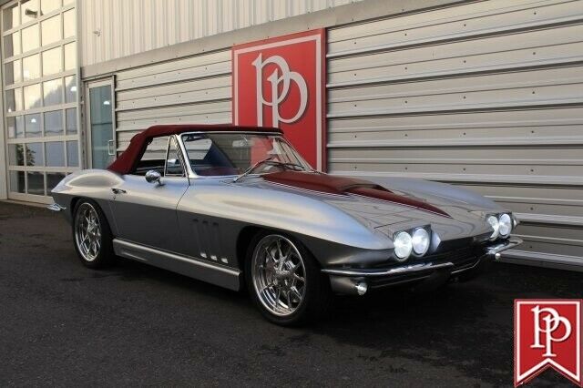 Chevrolet Corvette 1966 image number 18