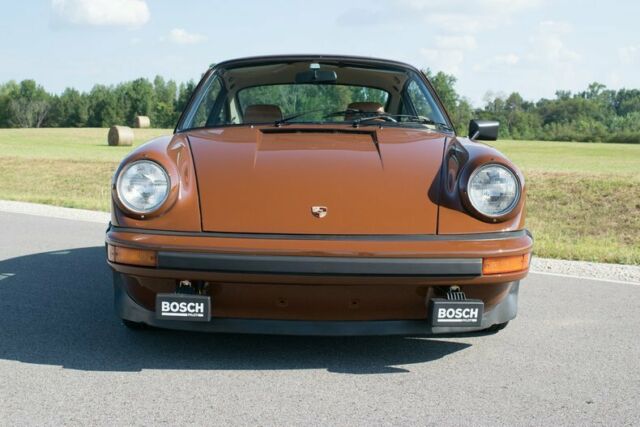 Porsche 911 1974 image number 10