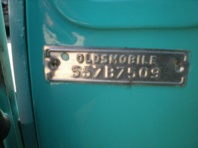 Oldsmobile Eighty-Eight 1955 image number 11