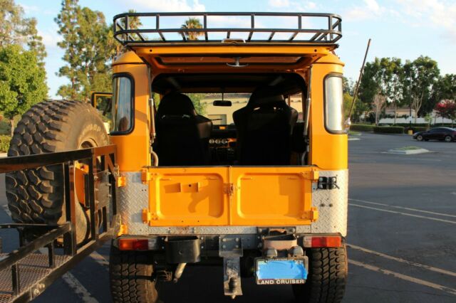 Toyota FJ40 Landcruiser 1975 image number 28