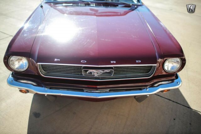 Ford Mustang 1966 image number 23