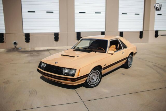 Ford Mustang 1979 image number 2