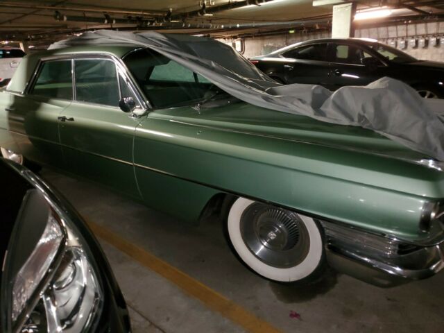 Cadillac DeVille 1963 image number 10