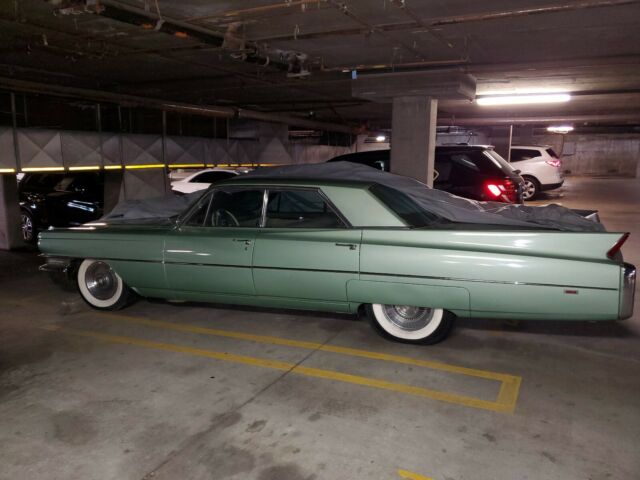 Cadillac DeVille 1963 image number 11