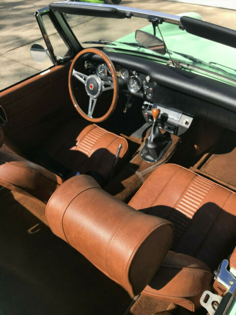 MG Midget 1973 image number 10