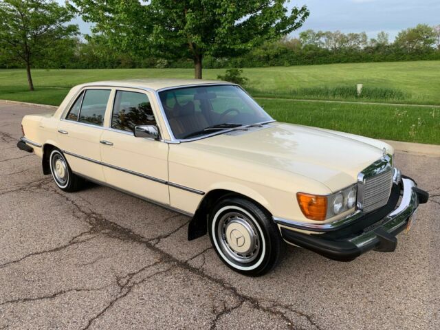 Mercedes-Benz S-Class 1979 image number 0