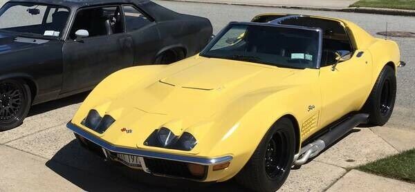 Chevrolet Corvette 1972 image number 15