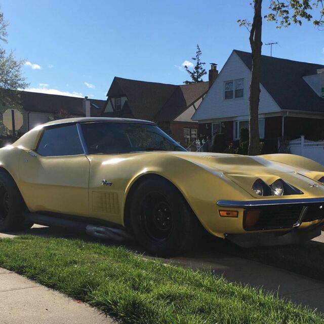 Chevrolet Corvette 1972 image number 20